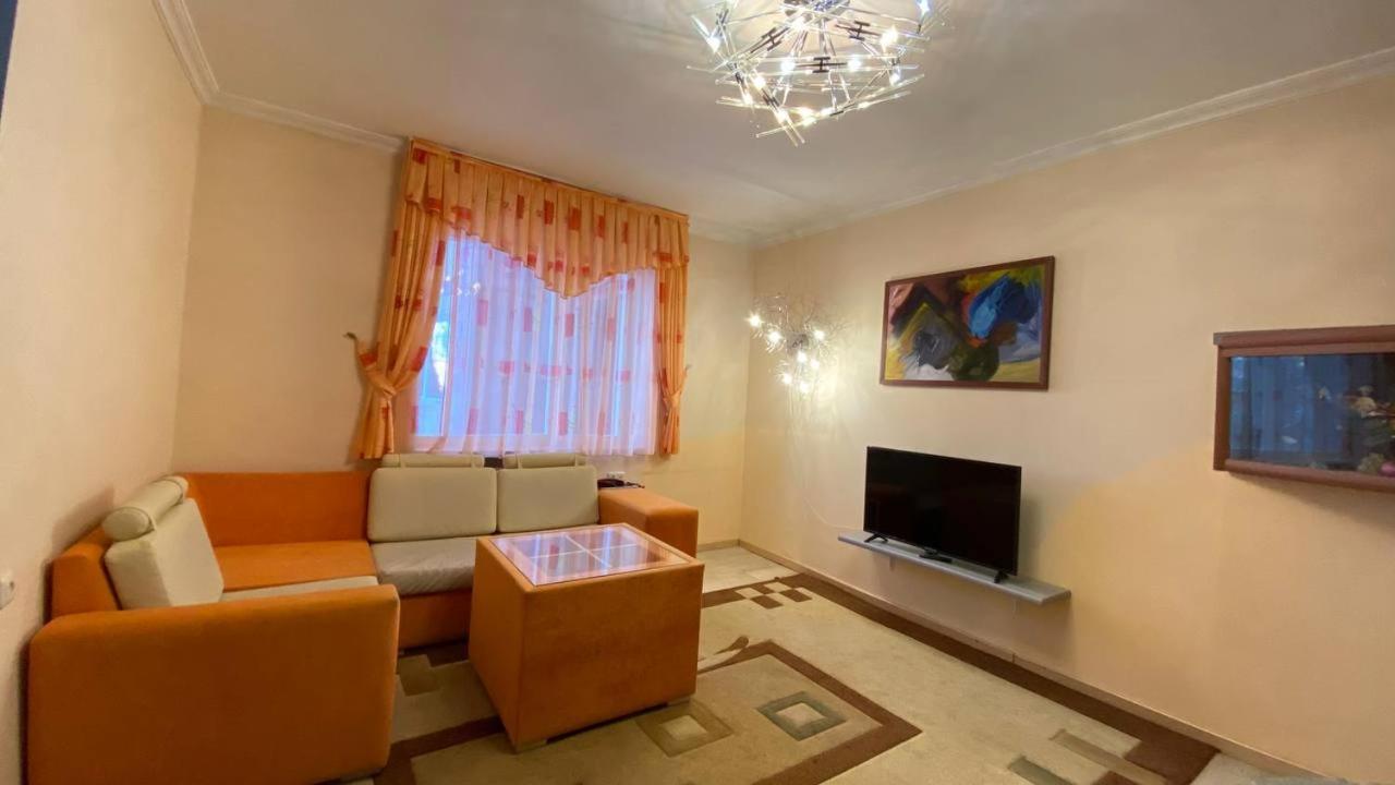 Дом Писателей Цахкадзора Hotel Exterior photo